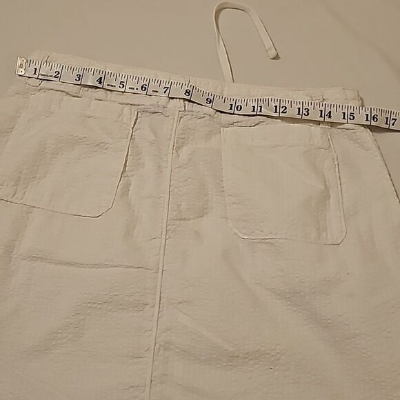 Fresh produce textured mini skirt size small - Picture 3 of 7